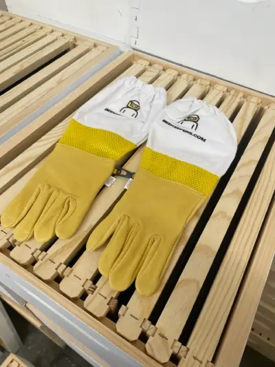 GLOVES LEATHER VENTED PREMIUM - KIDS