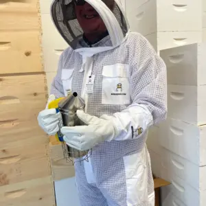 SUIT HOODED - VENTED